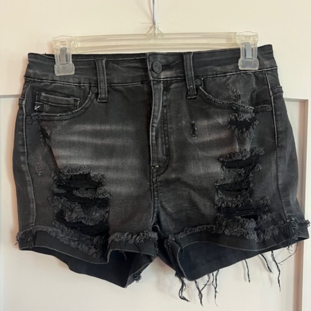 KanCan Black Distressed Denim Shorts. High Wasted. Stretchy. size M (6-8)